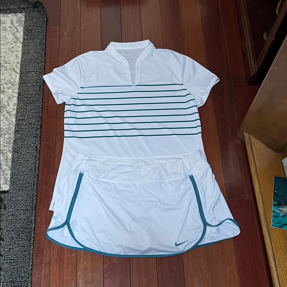 Nike golf set, shirt is L and skirt is XL